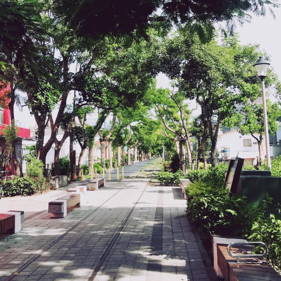 T'ai-tung 乌托邦国际青年旅舍旅舍 外观 照片